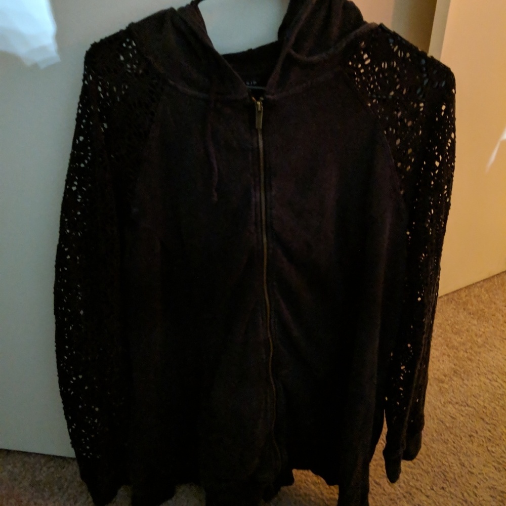 Torrid size 3 hoodie lacy sleeves